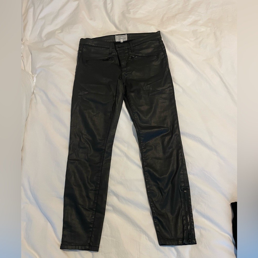 Current Elliot Black Women's Coated Skinny Jeans with zipper details